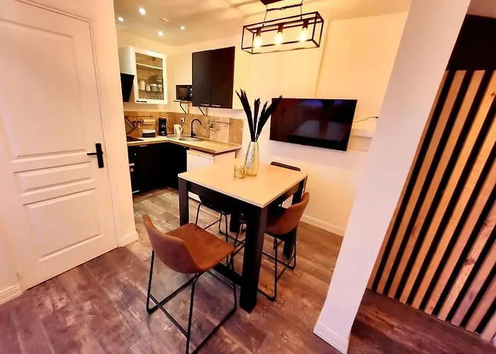 Le Bartayres 1 T3 En Souplex, Terrasse, Apartment