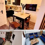 Le Bartayres 1 T3 En Souplex, Terrasse, Apartamento *