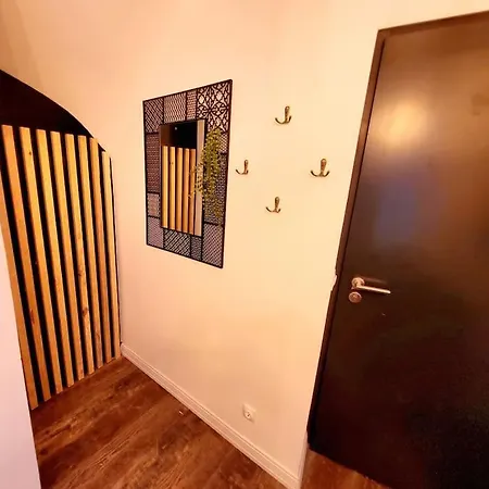 Appartement Le Bartayres 1 T3 En Souplex, Terrasse, Lourdes